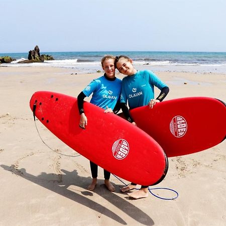 Llanes Surfcamp & Hostel エクステリア 写真
