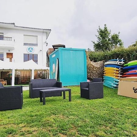 Llanes Surfcamp & Hostel エクステリア 写真