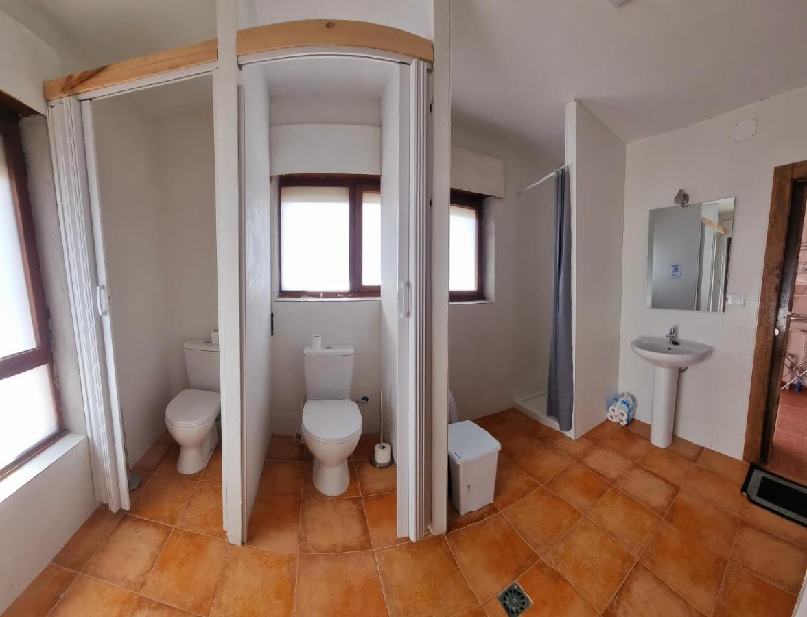 Llanes Surfcamp & Hostel エクステリア 写真