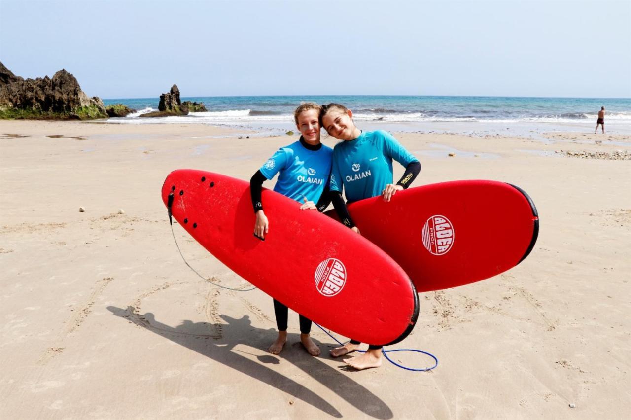 Llanes Surfcamp & Hostel エクステリア 写真