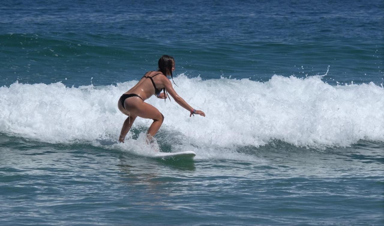 Llanes Surfcamp & Hostel エクステリア 写真